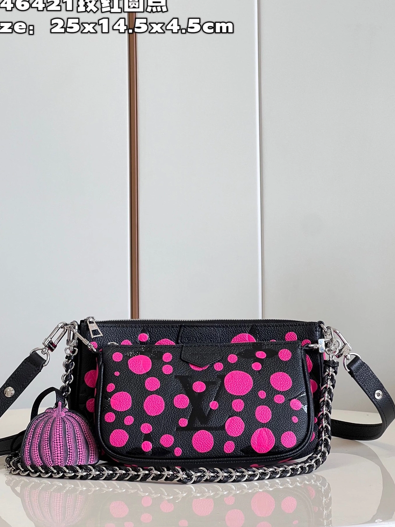 First bag ru LOUIS YK POCHETTE ACCESSOIRES X VUITTON Multi 0717